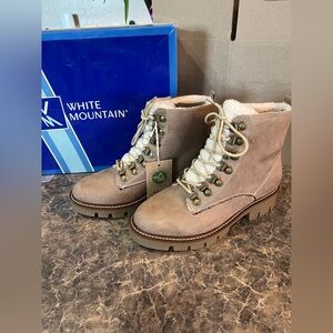 White mountain women lug sole combat boots sand tan 7.5 ankle